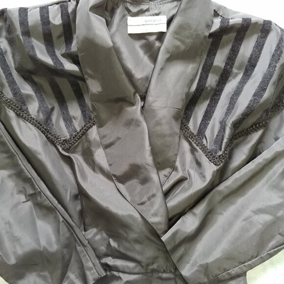 1980s gothic theatrical jacket, Wednesday Addams business blazer - Picture 3 of 11